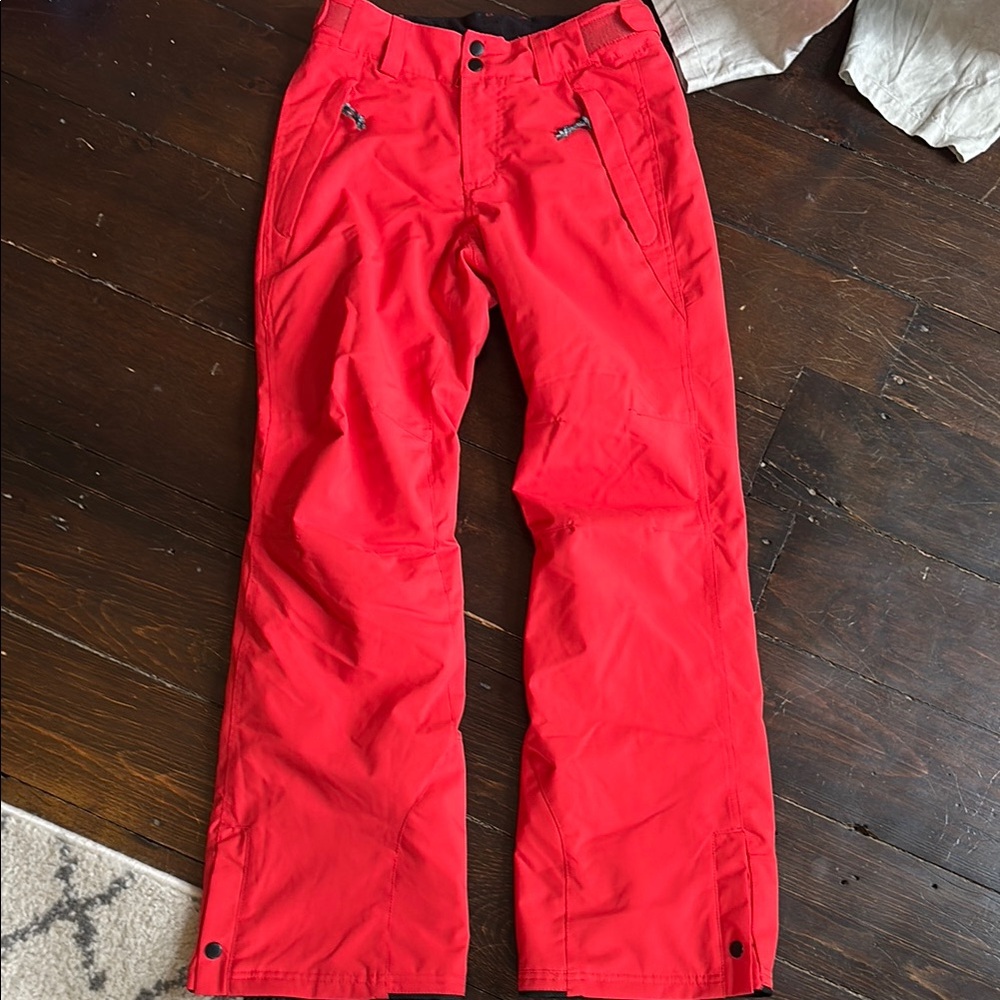 O'Neill Snowpants for Winter Adventures